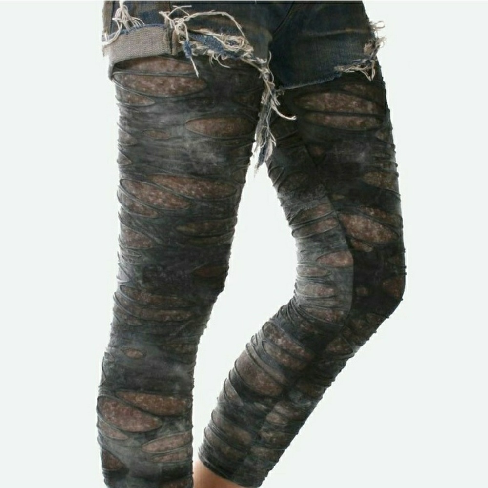Torn Black Legging